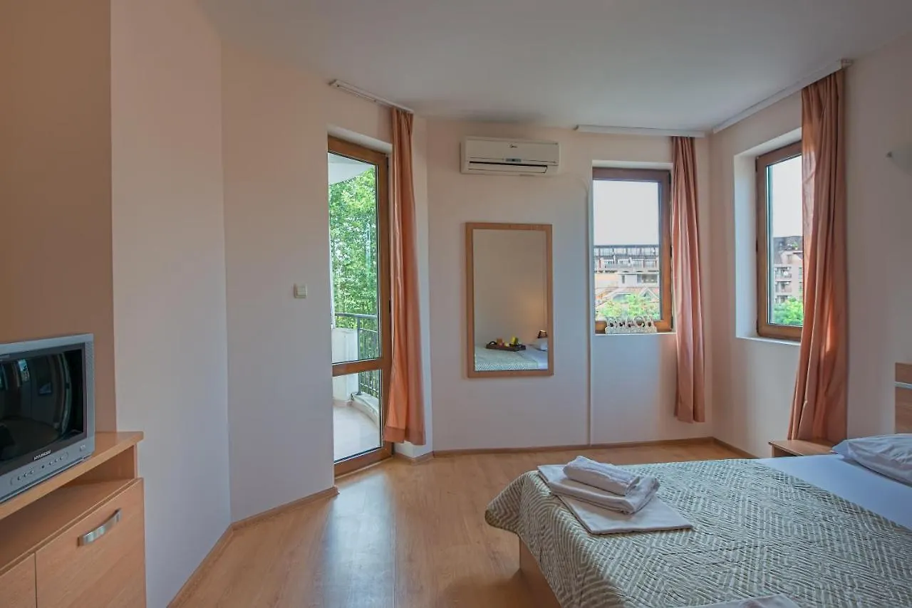 Chateau Del Mar Holiday Apartments Sunny Beach