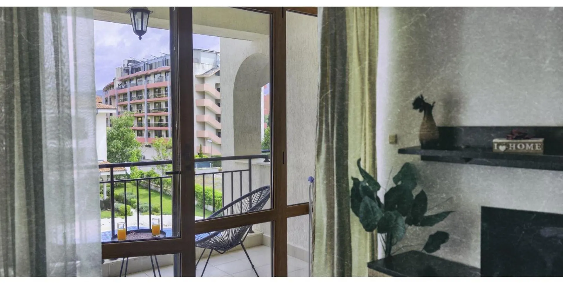 Chateau Del Mar Holiday Apartments Sunny Beach