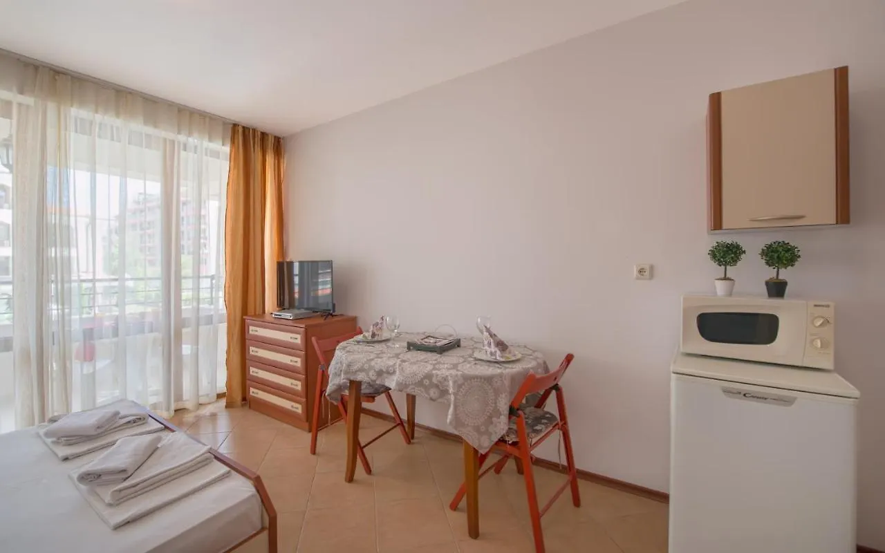 Chateau Del Mar Holiday Apartments Sunny Beach