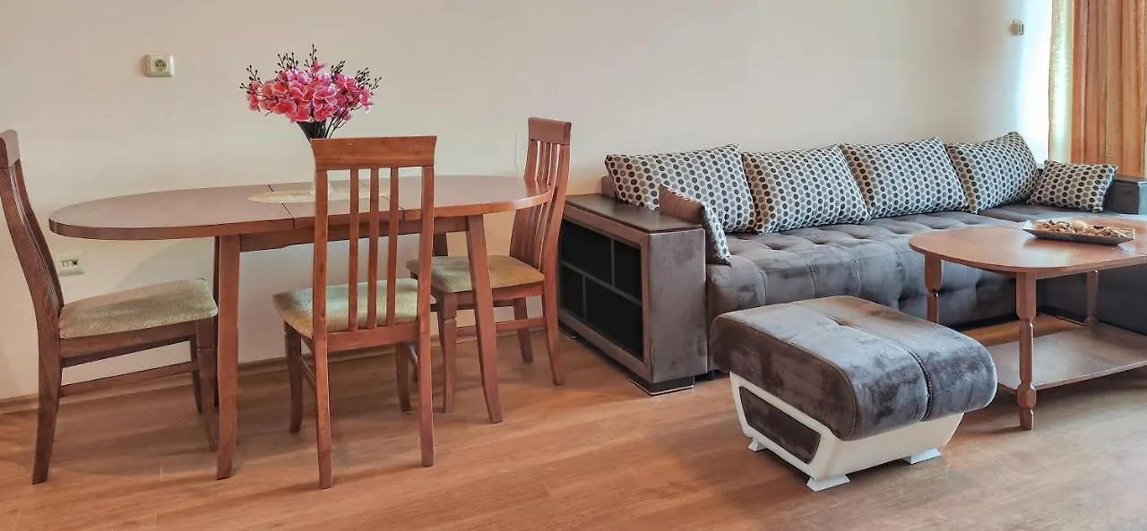 Chateau Del Mar Holiday Apartments Sunny Beach